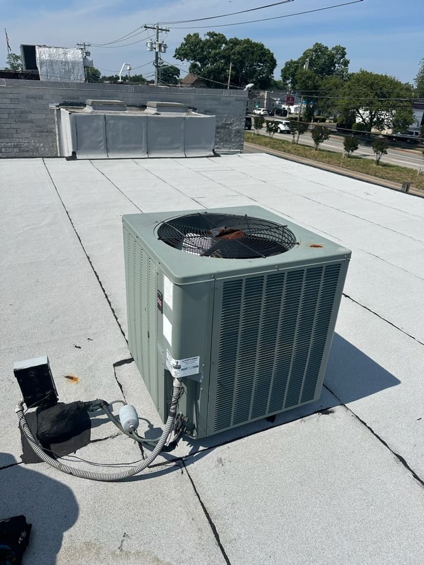 Energy Efficiency Certification's image